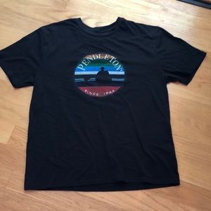 Pendleton black graphic Tshirt size large